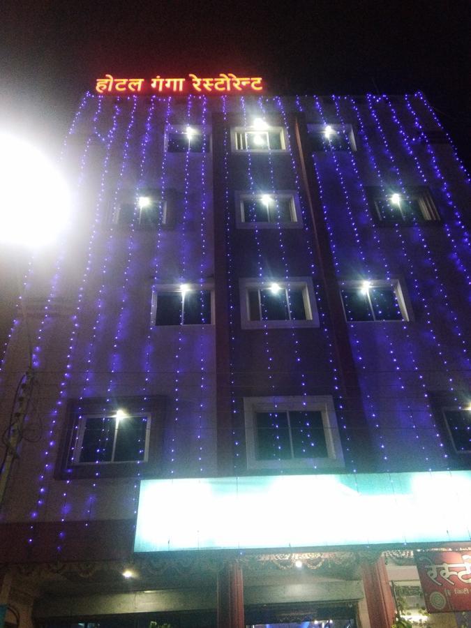 Ganga Palace Hotel Ujjain Esterno foto
